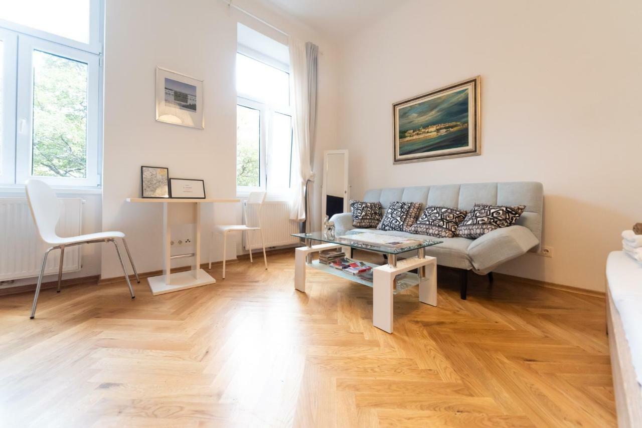 Apartment Prater Studio Next Fair, Un, Wu And City Center
